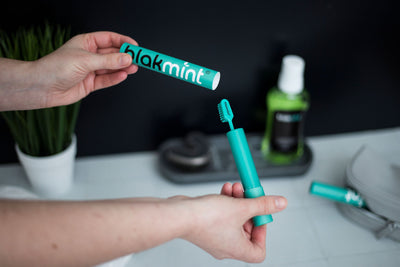 Remove aligner brush from packaging tube.